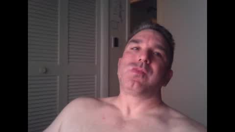 Snapshot of oceanmanx chatting on 12/04/24, 03:48 Ocean online show from 12/04/24, 03:48