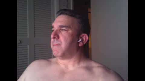 Snapshot of oceanmanx chatting on 01/07/25, 03:24 Ocean online show from 01/07/25, 03:24