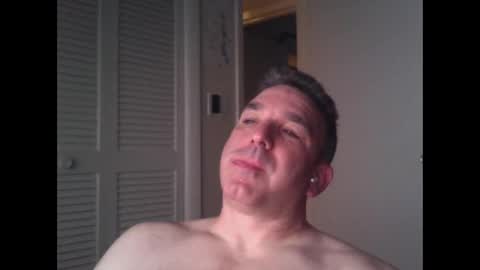 Snapshot of oceanmanx chatting on 03/09/25, 02:50 Ocean online show from 03/09/25, 02:50