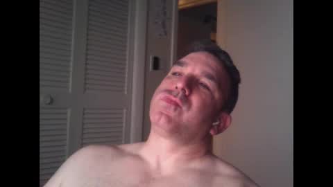Snapshot of oceanmanx chatting on 03/11/25, 03:26 Ocean online show from 03/11/25, 03:26