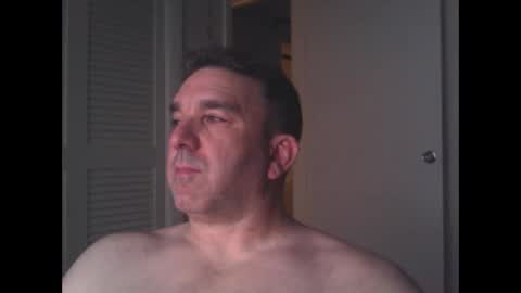 Snapshot of oceanmanx chatting on 03/12/25, 02:52 Ocean online show from 03/12/25, 02:52