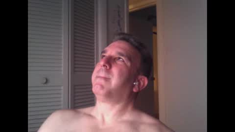Snapshot of oceanmanx chatting on 05/03/26, 12:16 Ocean online show from 05/03/26, 12:16