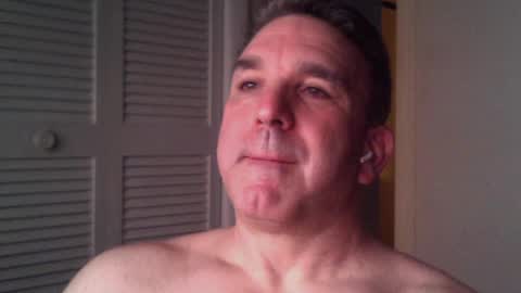 Snapshot of oceanmanx chatting on 06/13/26, 02:20 Ocean online show from 06/13/26, 02:20