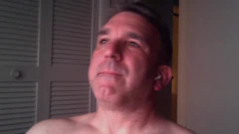 Snapshot of oceanmanx chatting on 06/28/26, 01:44 Ocean online show from 06/28/26, 01:44
