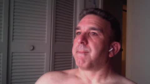 Snapshot of oceanmanx chatting on 07/06/26, 03:25 Ocean online show from 07/06/26, 03:25