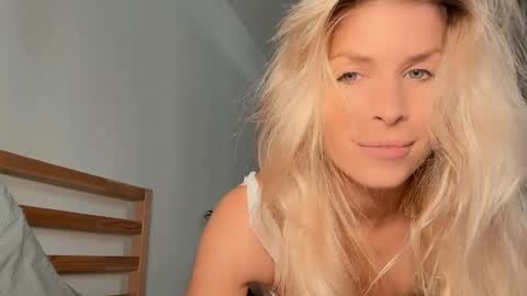 ocicatcat online show from 04/24/26, 10:07