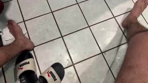 Snapshot of oconner701 chatting on 11/30/25, 11:47 oconner701 online show from 11/30/25, 11:47