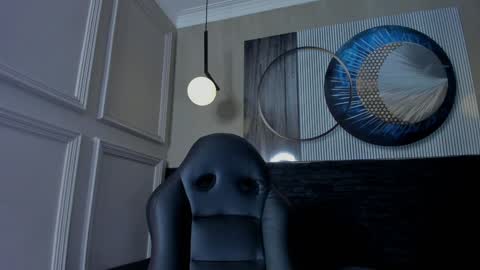 independent model online show from 01/10/25, 02:25