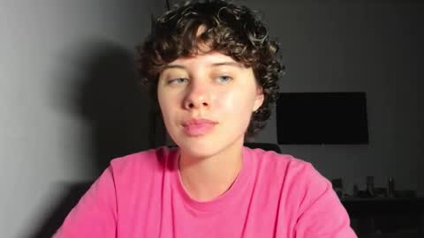 Evie online show from 03/15/26, 11:27