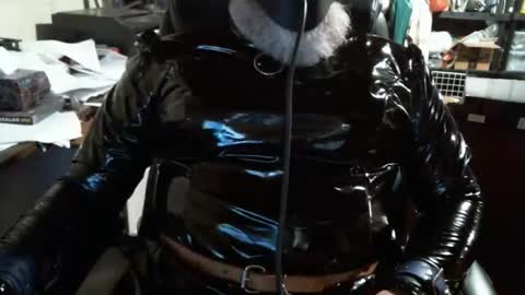 Snapshot of oddobsessions chatting on 10/04/25, 01:47 oddobsessions online show from 10/04/25, 01:47