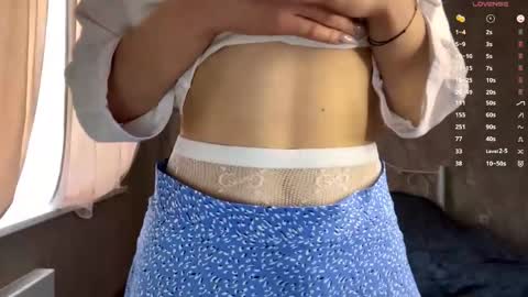 Snapshot of odelinabain chatting on 09/11/25, 07:08 Mia online show from 09/11/25, 07:08