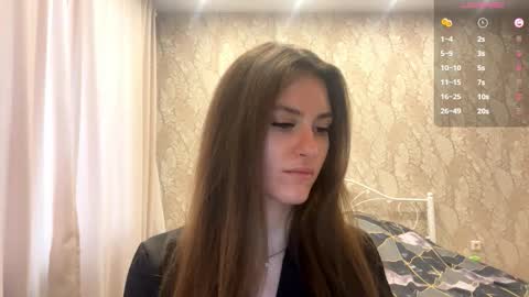 Snapshot of odelinabain chatting on 11/27/25, 09:00 Mia online show from 11/27/25, 09:00