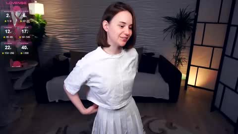 Snapshot of odellabowman chatting on 02/25/25, 08:03 Night Odella Bowman Julia online show from 02/25/25, 08:03