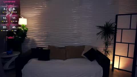 Snapshot of odellabowman chatting on 02/26/25, 11:09 Night Odella Bowman Julia online show from 02/26/25, 11:09