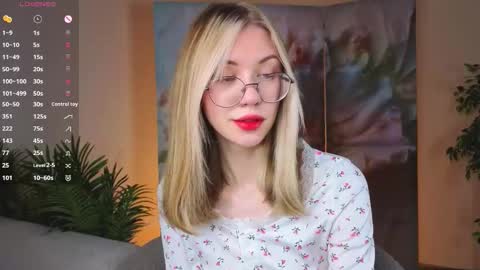 Lynna online show from 02/05/26, 11:04