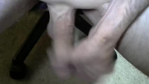 Snapshot of odentonman4fun chatting on 01/05/25, 04:47 odentonman4fun online show from 01/05/25, 04:47