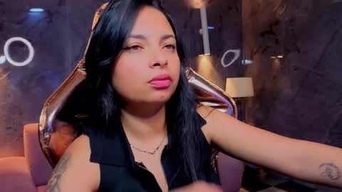 odette_b online show from 11/29/25, 03:31