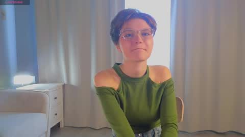 Snapshot of odettechurchwell chatting on 05/16/26, 04:20 Eli online show from 05/16/26, 04:20