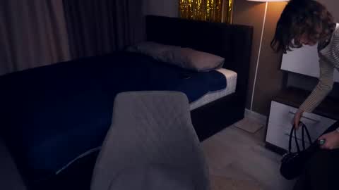 Thea online show from 02/26/25, 06:43