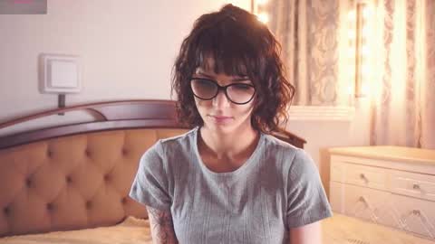 Thea online show from 01/19/26, 05:33