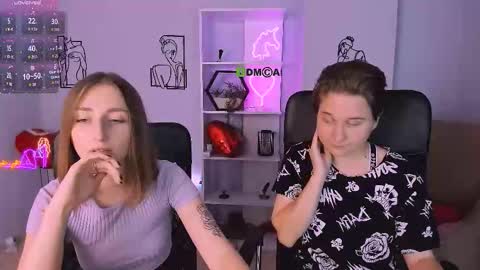 Snapshot of odri_sweet chatting on 09/30/25, 07:13 odri_sweet online show from 09/30/25, 07:13