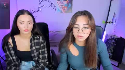 Snapshot of odri_sweet chatting on 10/15/25, 12:05 odri_sweet online show from 10/15/25, 12:05