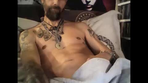 oedipe666cam online show from 11/28/25, 02:53
