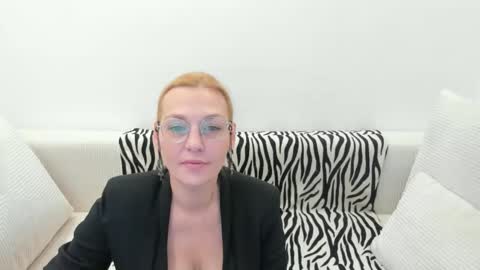 oeigesmik online show from 04/14/26, 09:26