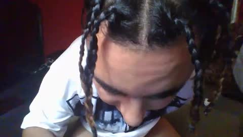 Snapshot of ofc143 chatting on 02/06/25, 09:28 ofc143 online show from 02/06/25, 09:28