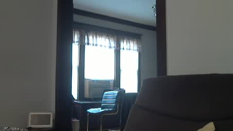 Snapshot of office_slr chatting on 12/26/24, 04:25 Officer online show from 12/26/24, 04:25