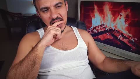 Snapshot of officeman7 chatting on 02/07/25, 08:31 officeman7 online show from 02/07/25, 08:31