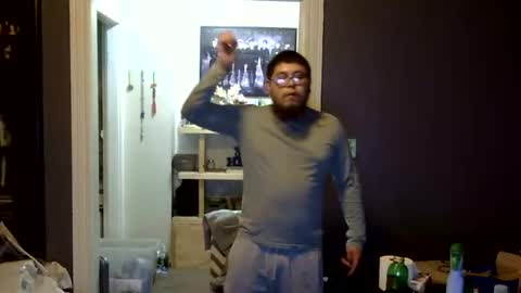 Snapshot of oflores77 chatting on 05/04/26, 02:18 oscar flores online show from 05/04/26, 02:18