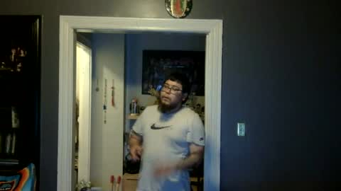 Snapshot of oflores77 chatting on 07/02/26, 05:24 oscar flores online show from 07/02/26, 05:24