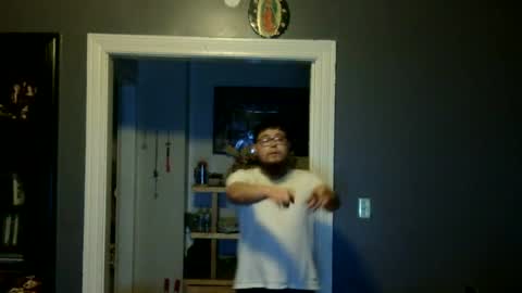 Snapshot of oflores77 chatting on 07/12/26, 03:08 oscar flores online show from 07/12/26, 03:08
