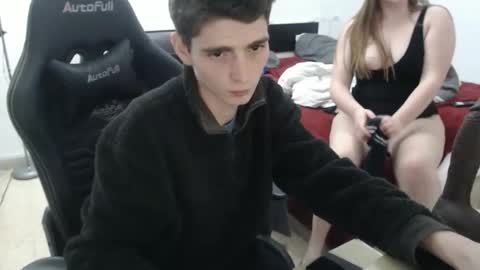 ofsolovicio online show from 12/04/25, 02:54