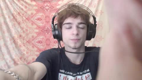 Snapshot of og_mister_penis chatting on 10/27/25, 07:51 Felix online show from 10/27/25, 07:51