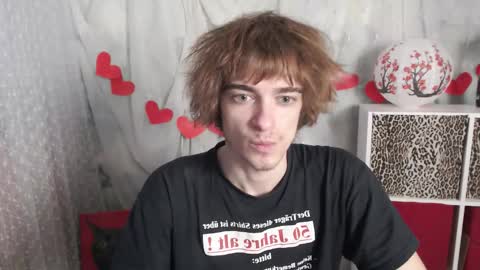 Felix online show from 03/20/26, 04:23