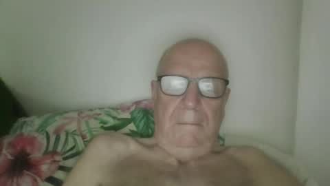 oggi95 online show from 10/13/25, 08:03