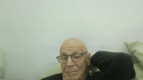 oggi95 online show from 11/14/25, 04:17