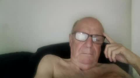 Snapshot of oggi95 chatting on 08/07/26, 06:15 oggi95 online show from 08/07/26, 06:15