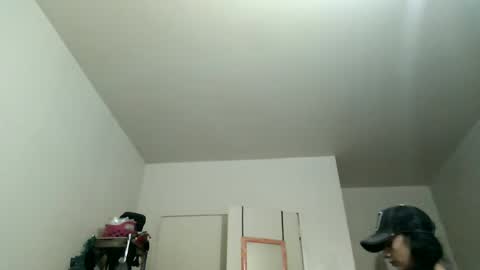 Snapshot of oglitcouple chatting on 03/12/25, 09:13 Lit en Cama online show from 03/12/25, 09:13