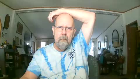 Maximus No Mo online show from 12/04/25, 05:10