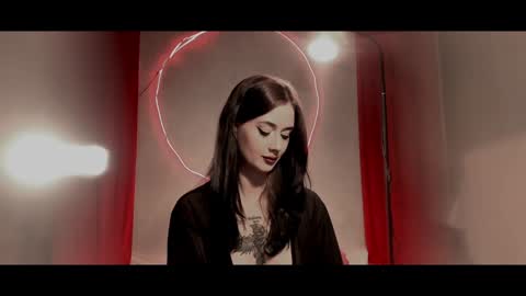 your dear Lilith Chapman online show from 12/06/24, 05:55