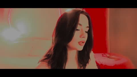 your dear Lilith Chapman online show from 12/18/24, 05:31