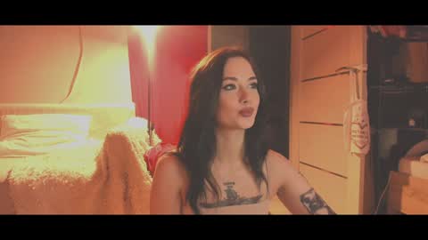 your dear Lilith Chapman online show from 12/21/24, 05:07