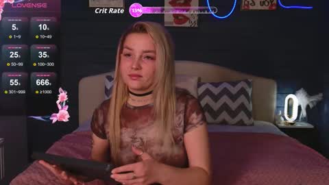 oh_my_julia online show from 11/08/25, 06:29