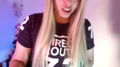 Snapshot of oh_xxxlt4 chatting on 03/02/25, 12:22 Oh xxxLt4 online show from 03/02/25, 12:22