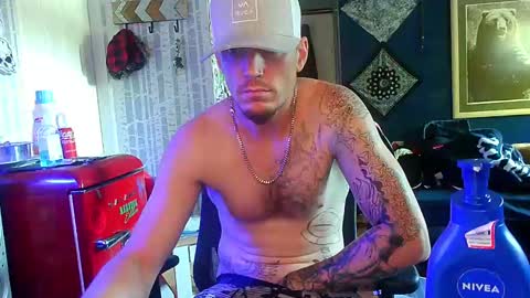 who dares  toss me some  tips lets have fun online show from 10/09/25, 07:56