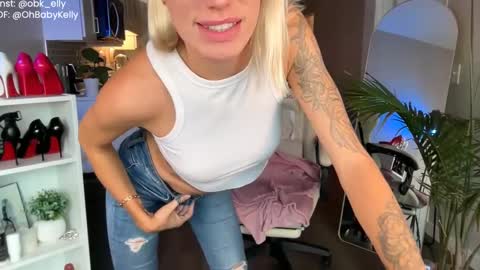 Kelly online show from 09/24/25, 11:52