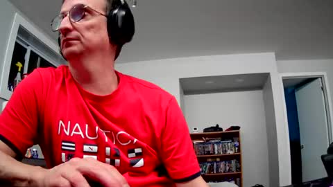 Snapshot of ohbitt chatting on 07/11/26, 04:37 ohbitt online show from 07/11/26, 04:37